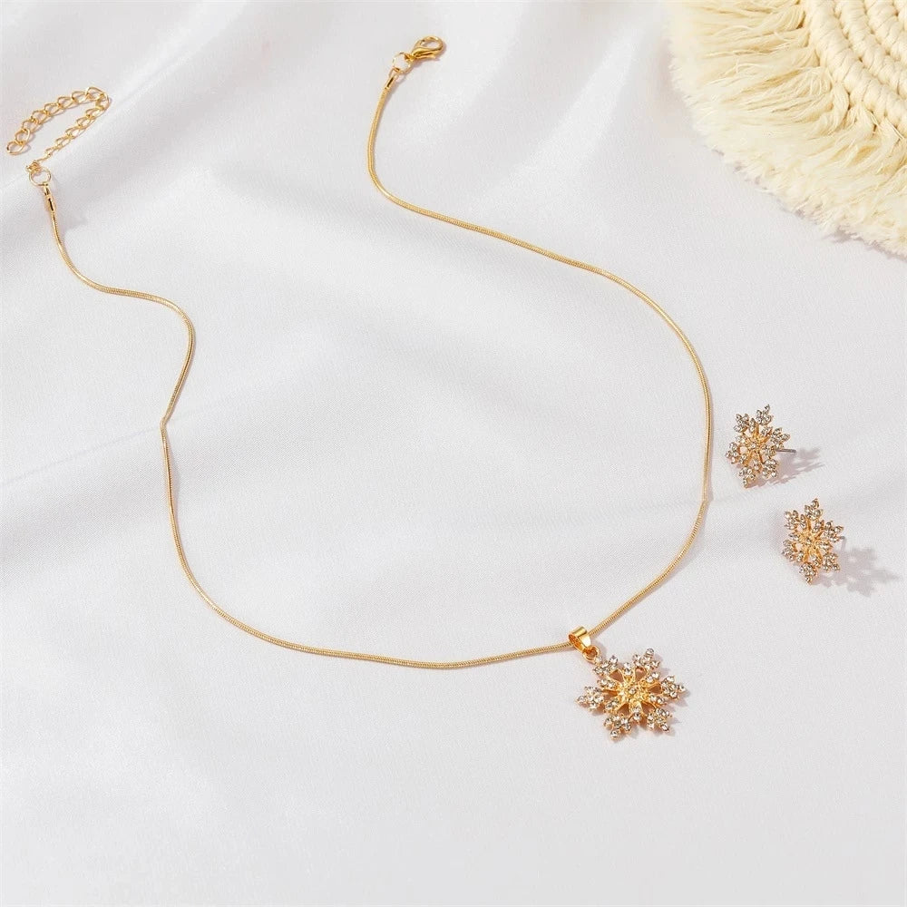 Women's Jewelry Set | 925 Sterling Silver Necklace and Earrings, Snow Flower, Gold Plated, for Wedding and Engagement