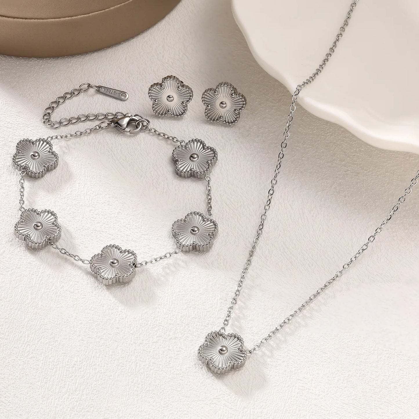 Women's Jewelry Set | Luxury Necklace, Bracelet and Earrings with Plum Blossom Design, Ideal Gift