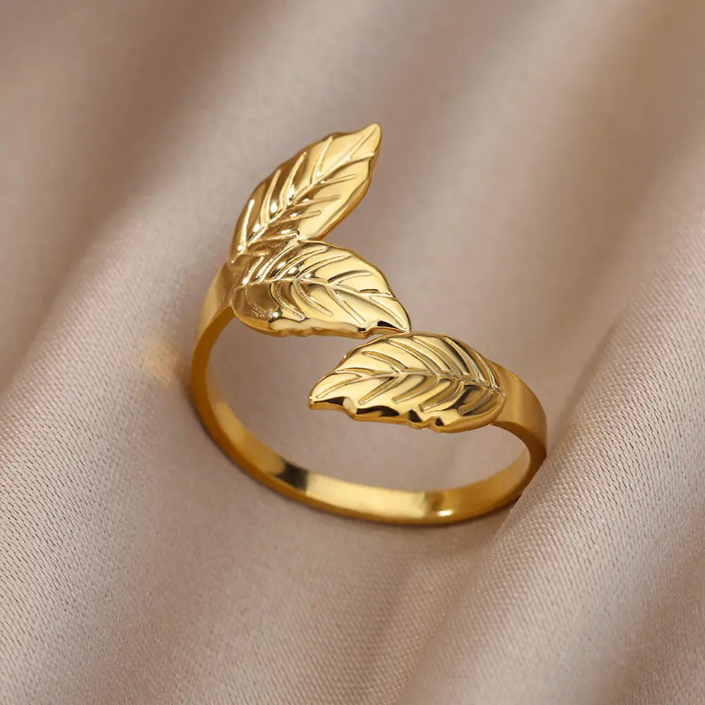 Stainless Steel Ring. Gold Finish. Classic Luxury Design