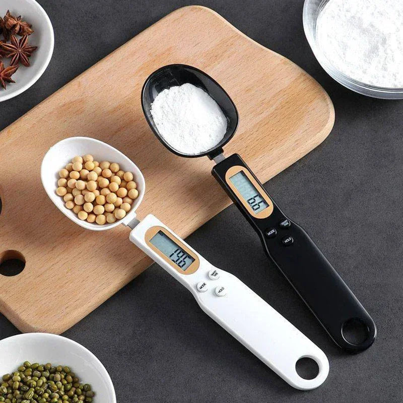 Digital kitchen measuring spoon, mini precision scale from 0.1g to 500g with LCD display, electronic measuring spoon.