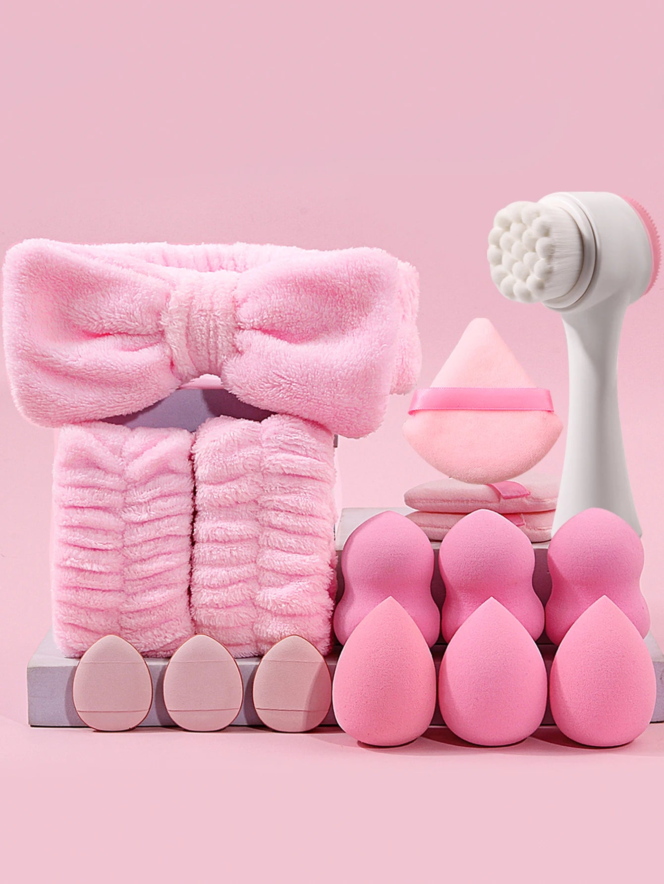 29-Piece Makeup Kit, Set of 13 Brushes and 12 Sponges, Includes Headband, Wristband and Facial Cleansing Brush, Complete Accessories