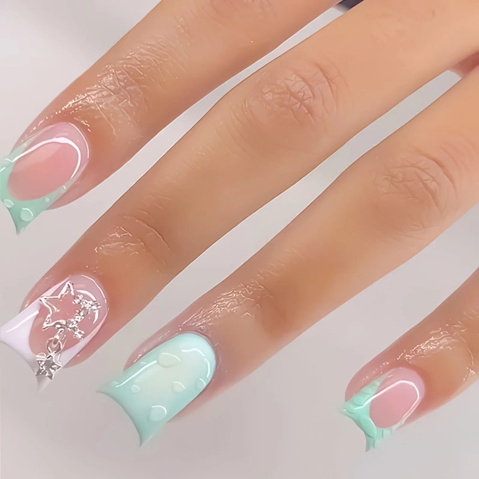 Duckbill press-on nails short design