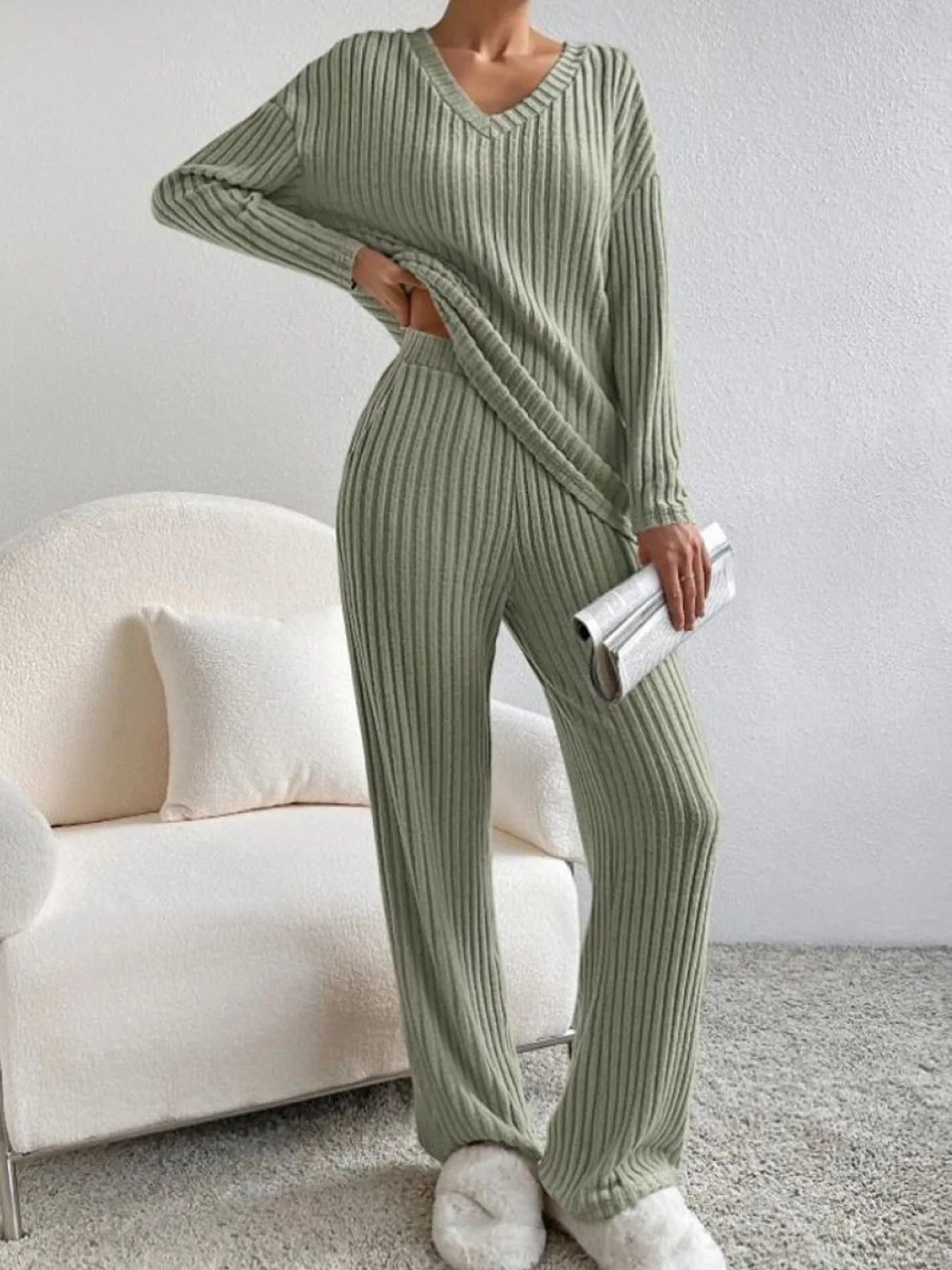 R-Women's Autumn Set | Casual Sweater and Pants, Long Sleeve, V-Neck - Look for it here