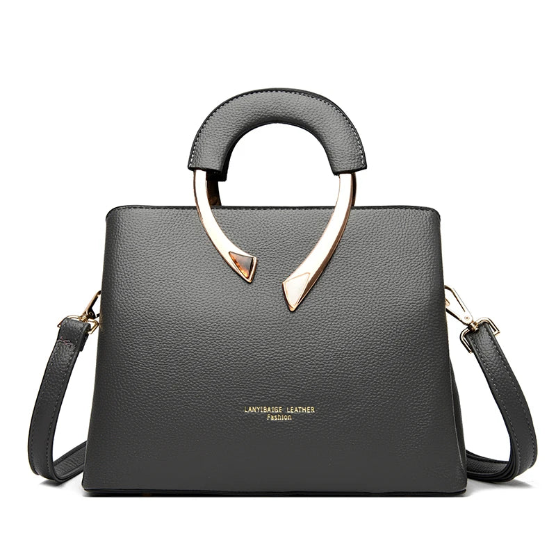 Large capacity women's handbag with compartments