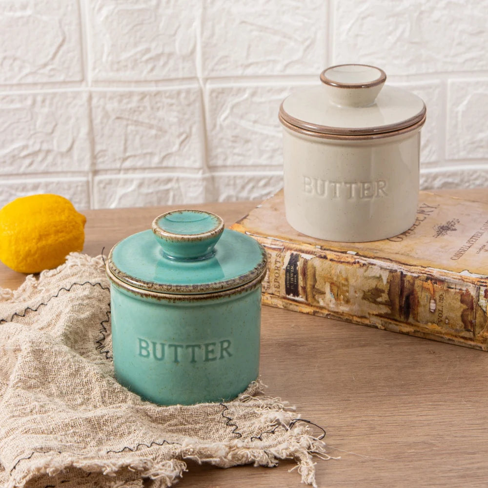 Ceramic Butter Dish with Lid, Handmade Wheel-Cranked Butter Container, Tabletop Butter Dish for Countertop (1 Unit)