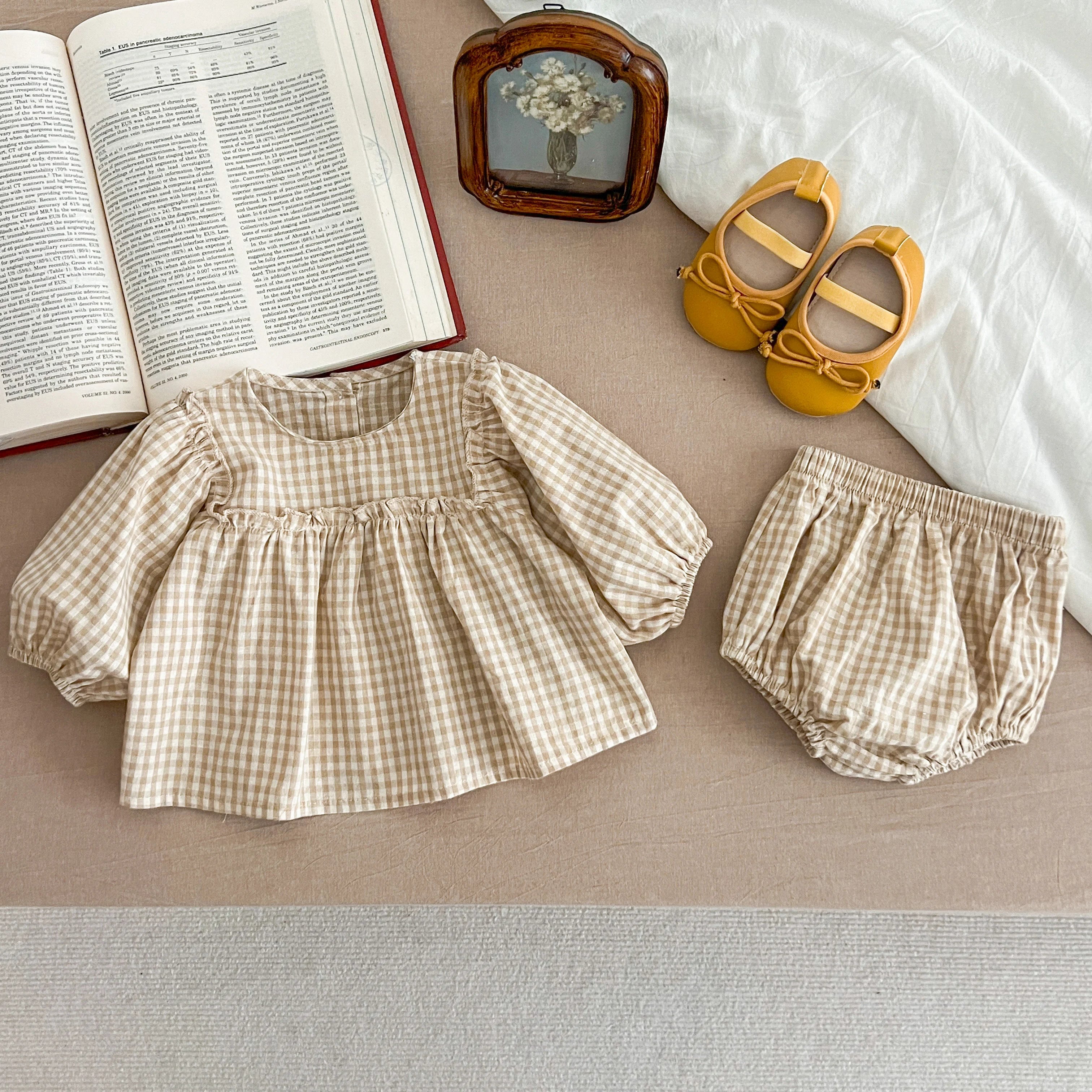 Cotton clothing set for girls with plaid shirt
