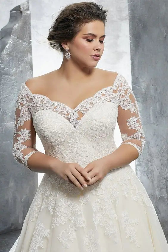 Plus Size A-Line Wedding Dress Ivory Half Sleeve Lace