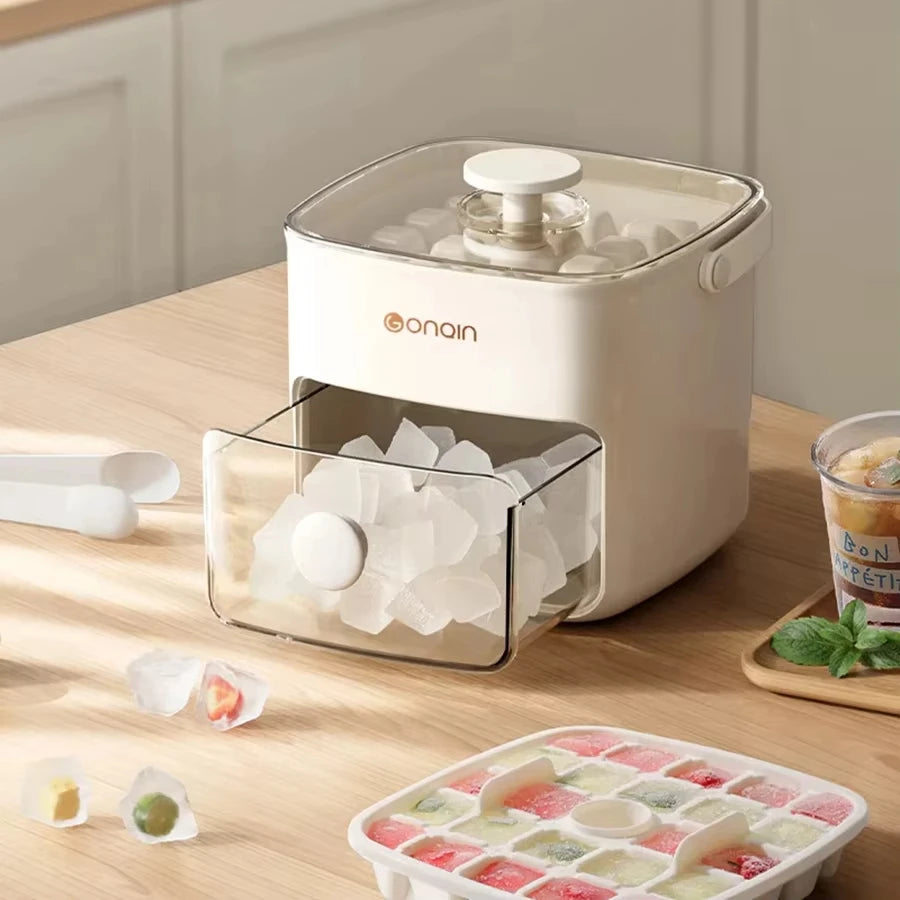 48-cavity ice maker with storage bucket