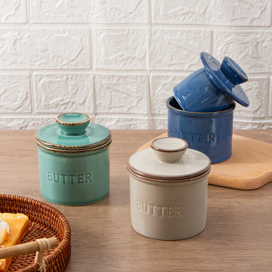 Ceramic Butter Dish with Lid, Handmade Wheel-Cranked Butter Container, Tabletop Butter Dish for Countertop (1 Unit)