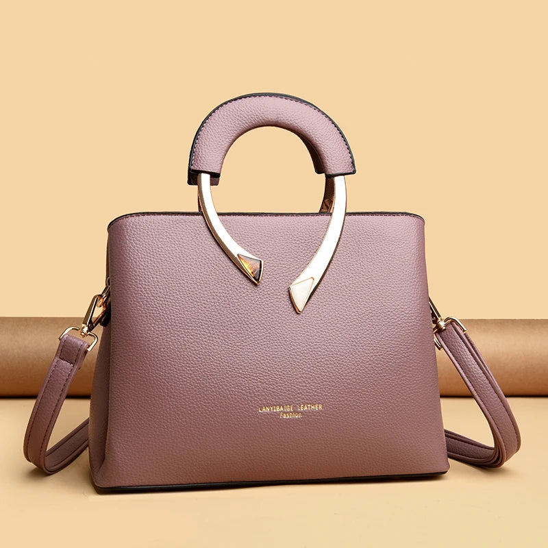 Large capacity women's handbag with compartments