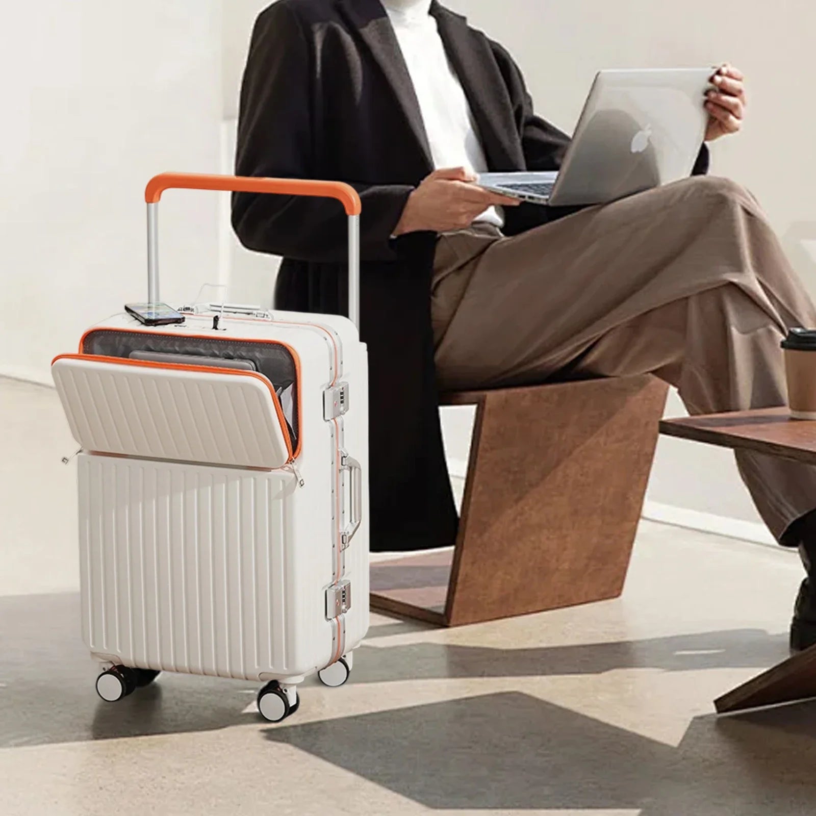 Hard shell travel suitcase with TSA lock