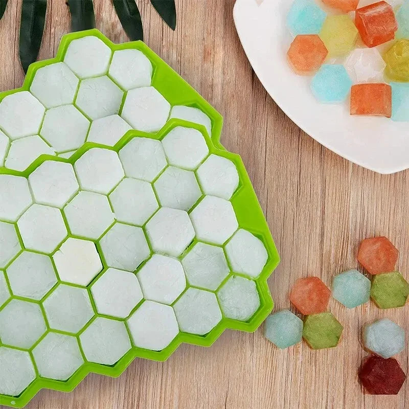 Honeycomb ice mold silicone tray