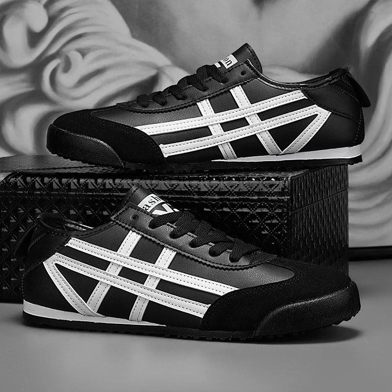 Men’s running shoes lightweight athletic sneakers