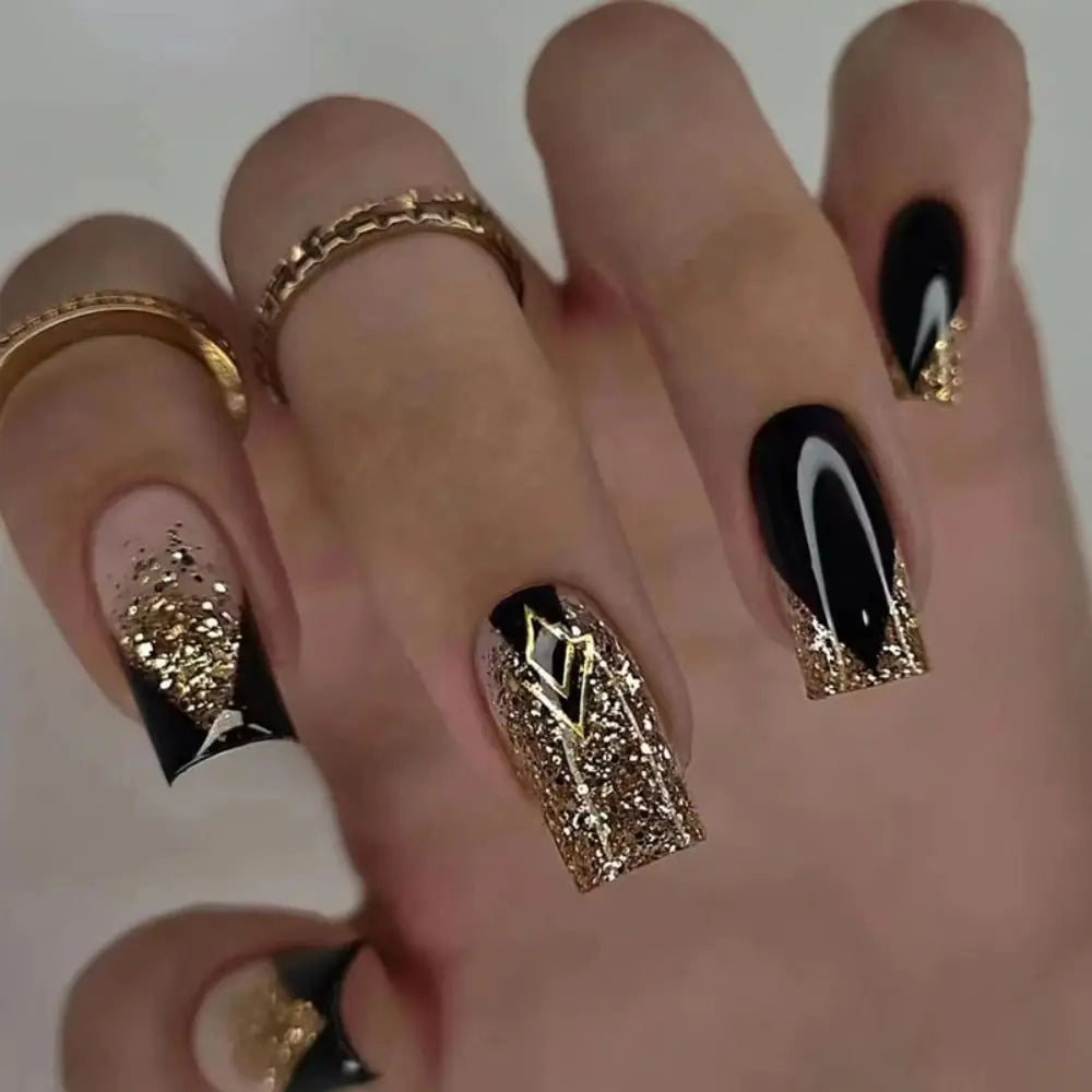 Cartoon press-on nails with snail design