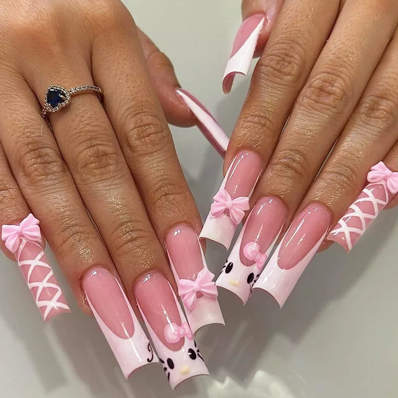 Short square press-on nails with 3D flowers
