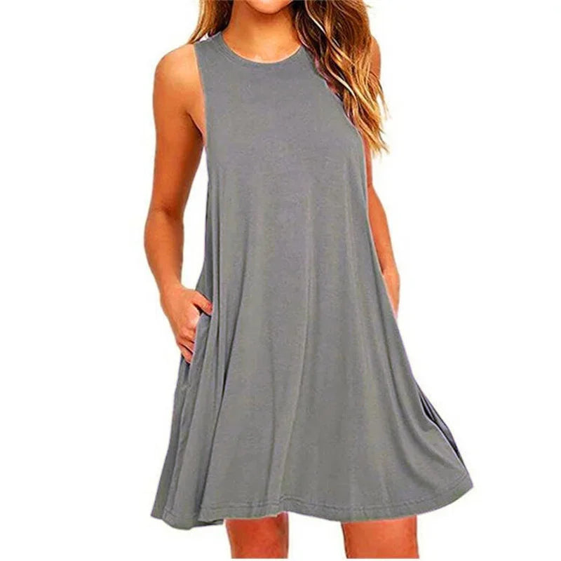 Women's summer dress with pockets
