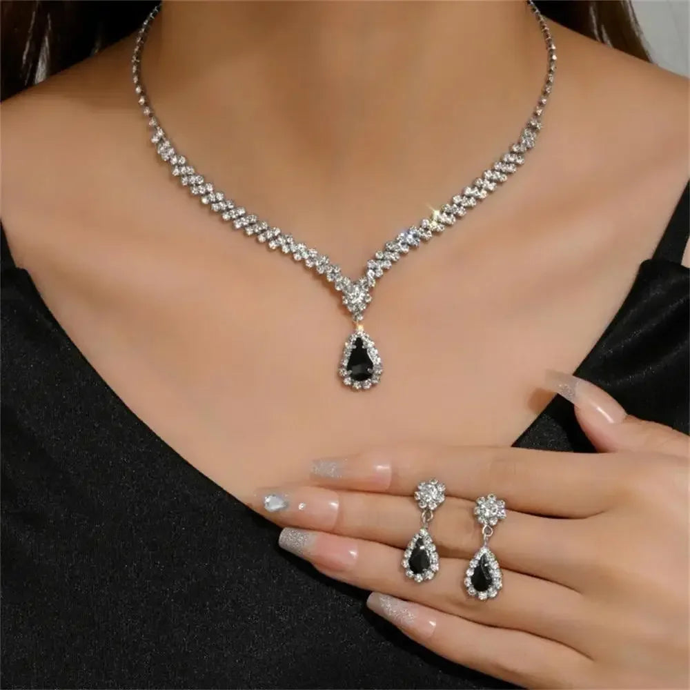 Women's Jewelry Set (2 Pieces) | Elegant Pendant Necklace and Stud Earrings with Water Drop and Rhinestones