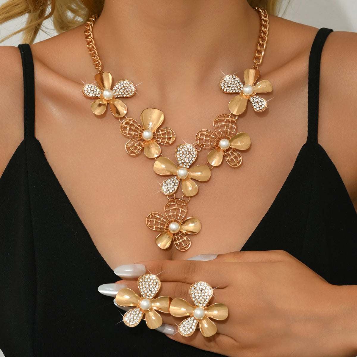 Floral necklace and earrings set oversized design
