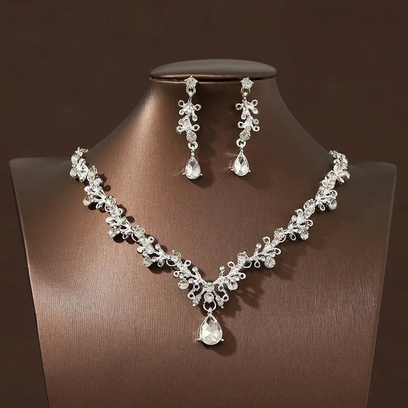 Bridal Jewelry Set (4 Pieces) | Tiara Crown, Necklace and Crystal Earrings, Alloy, Classic Wedding Jewelry