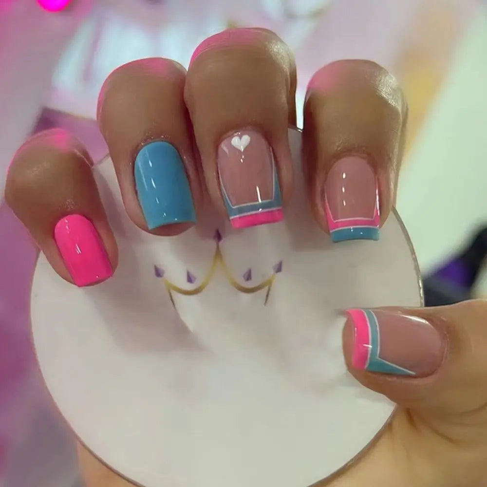 Cartoon press-on nails with snail design