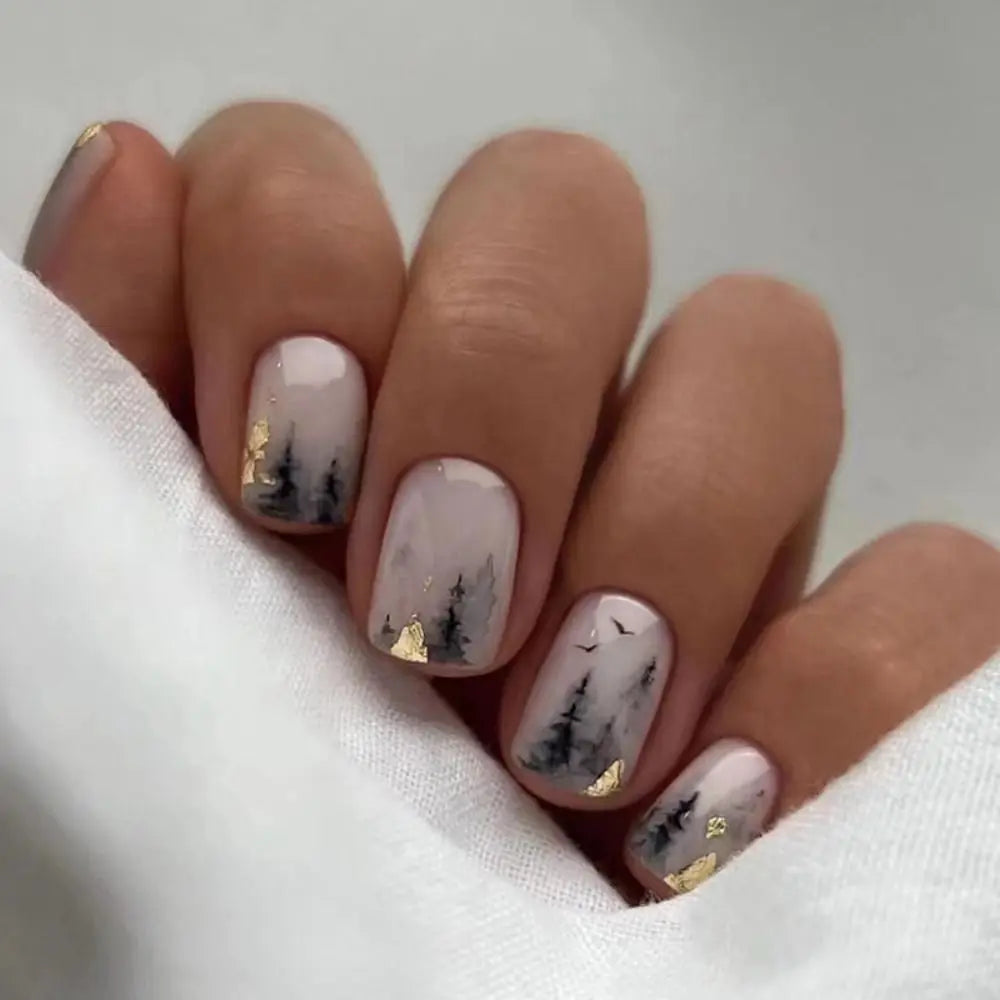 Cartoon press-on nails with snail design