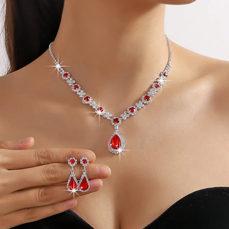 Women's Jewelry Set (2 Pieces) | Elegant Pendant Necklace and Stud Earrings with Water Drop and Rhinestones